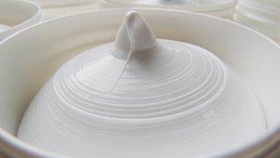 الشحم البيرفلوروبولي إيثر